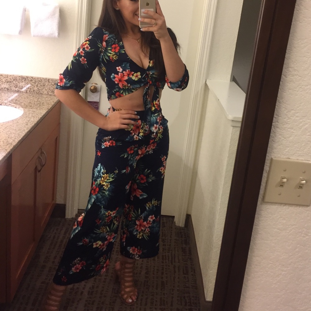 2pc Floral set✨